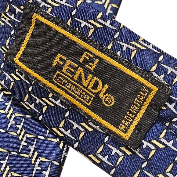 FENDI TIE - Picture 13 of 15